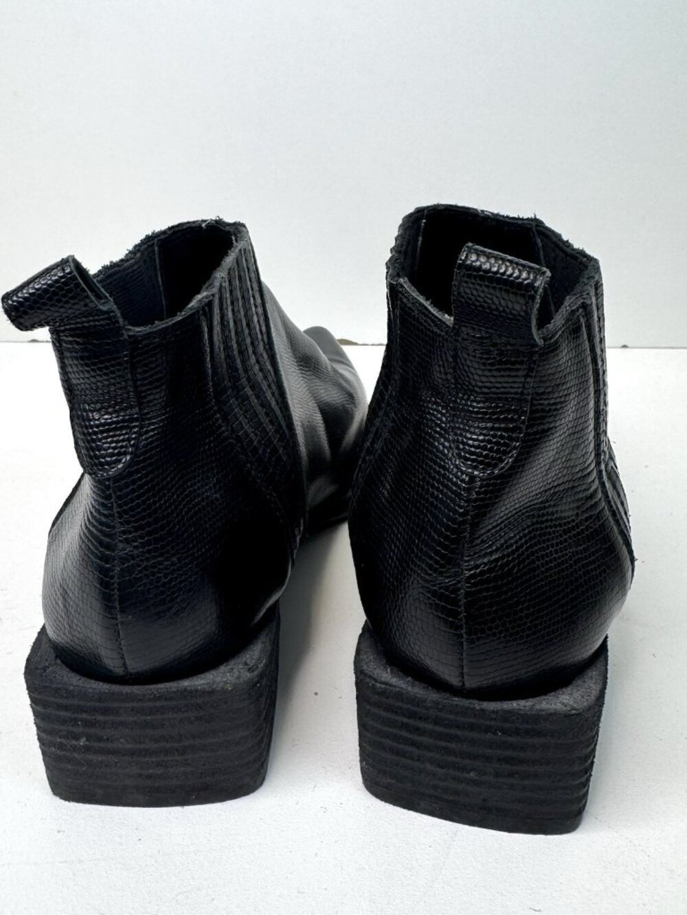 Jeffrey Campbell Western Pointy Toe Ankle Shoes Black Womens 8.5 Chelsea Rocker - Picture 5 of 10
